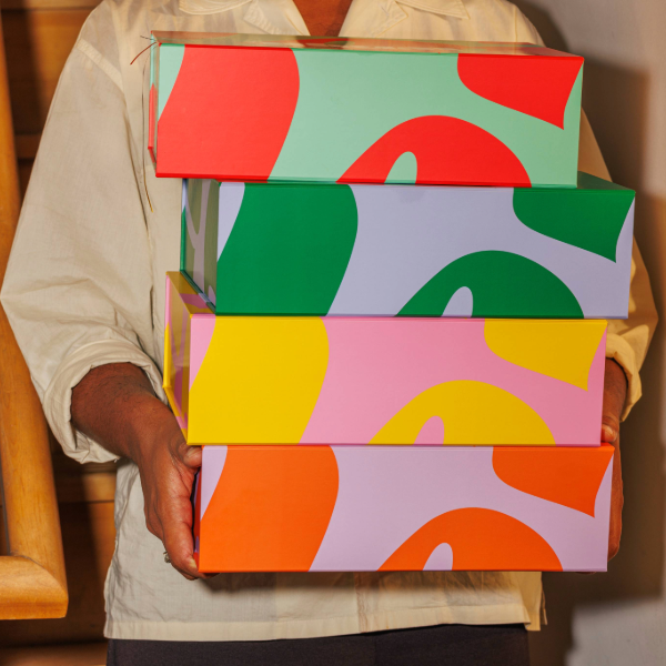 Wrapt Gifts logo